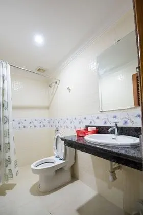 Deluxe Tek Büyük Yataklı Oda, Bahçe Manzaralı