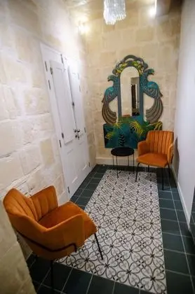 Romantic Tek Büyük veya İki Ayrı Yataklı Oda