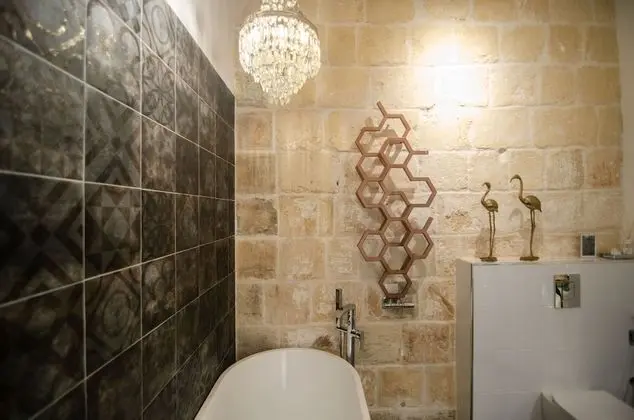 Romantic Tek Büyük veya İki Ayrı Yataklı Oda