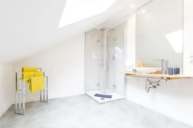 Apart Daire, Özel Banyo, Nehir Manzaralı (Weingarten)