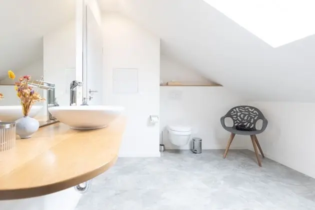 Apart Daire, Özel Banyo, Nehir Manzaralı (Weingarten)