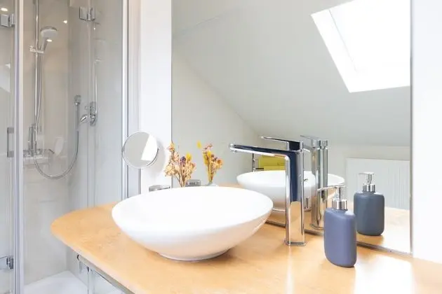 Apart Daire, Özel Banyo, Nehir Manzaralı (Weingarten)