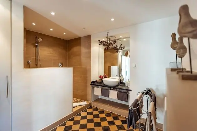 Ev, Özel Banyo, Nehir Manzaralı (Altes Winzerhaus)