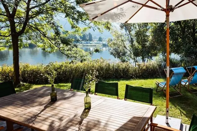 Ev, Özel Banyo, Nehir Manzaralı (Altes Winzerhaus)