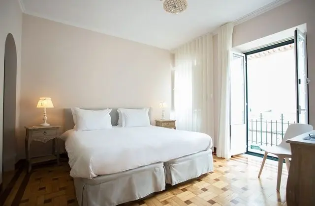 Comfort Tek Büyük veya İki Ayrı Yataklı Oda, Balkon