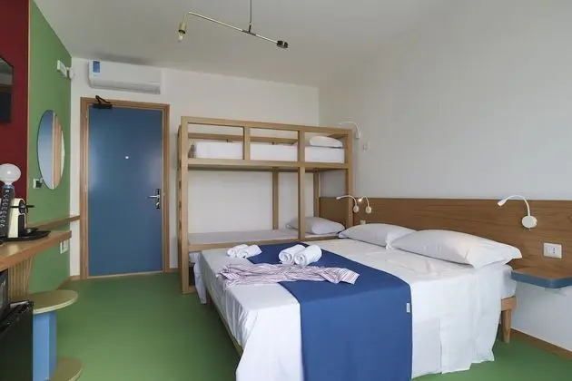 Family Dört Kişilik Oda, Balkon