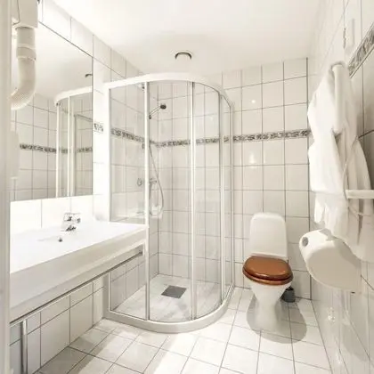 Tek Büyük veya İki Ayrı Yataklı Oda