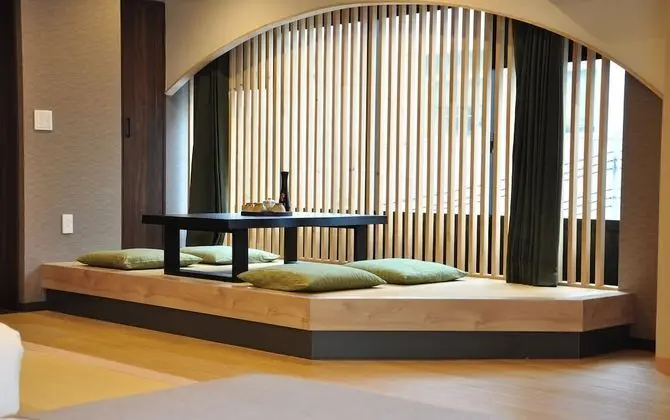 Traditional Oda, Sigara İçilmez (Japanese Style for 4 Guests)