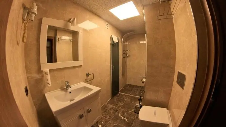 1 double yatak 1 single yatak