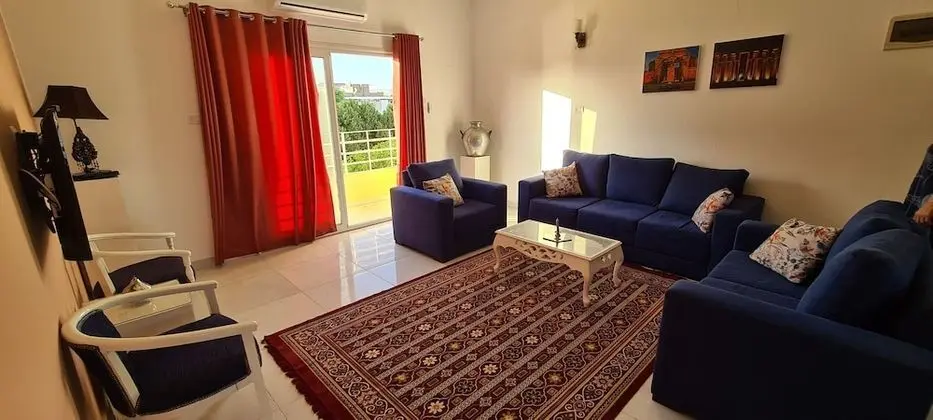 Apart Daire, 2 Yatak Odası, Nehir Manzaralı