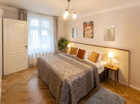 Deluxe Apart Daire