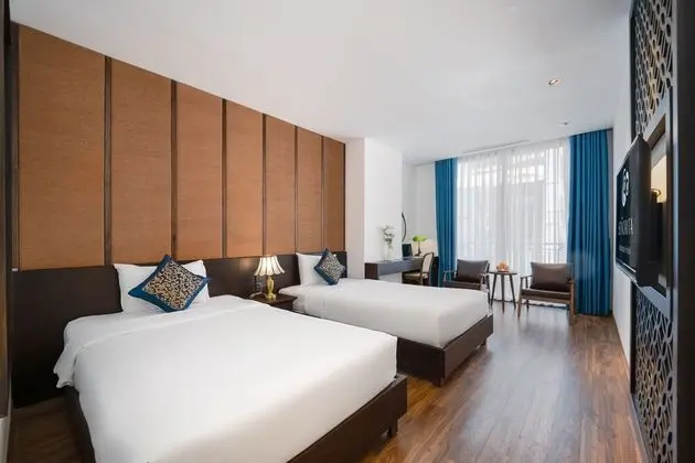 Deluxe Tek Büyük veya İki Ayrı Yataklı Oda, Şehir Manzaralı
