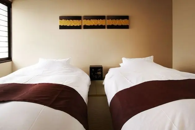 Ev (Vacation Rental, Whole)