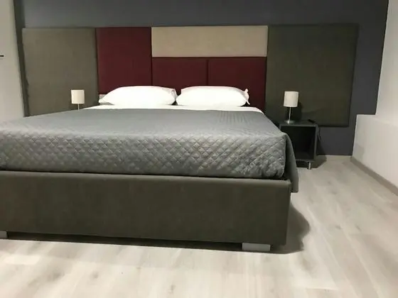 Standard Tek Büyük Yataklı Oda