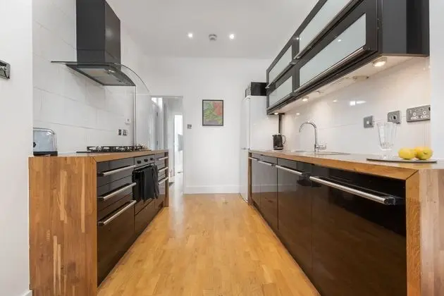 Ev (2 Bedrooms)