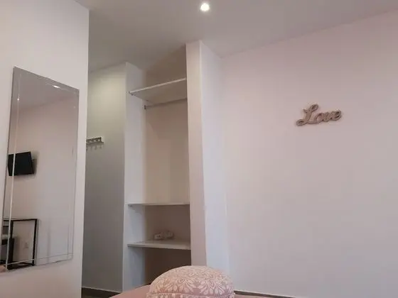 Tek Büyük veya İki Ayrı Yataklı Oda, Özel Banyo (True Love)