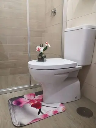 Tek Büyük veya İki Ayrı Yataklı Oda, Özel Banyo (True Love)