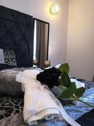 Tek Büyük Yataklı Oda, Özel Banyo (Secret)