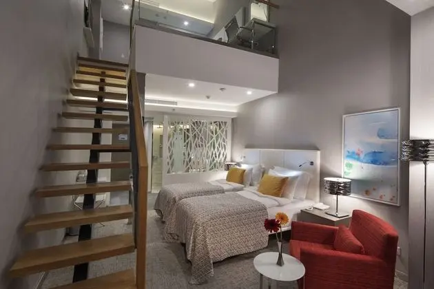 Duplex Suite 4 Person
