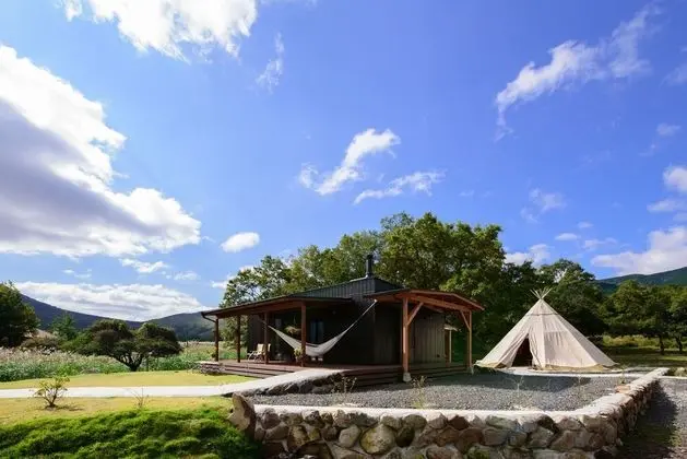 Kulübe (with Teepee, from age 7 years old)
