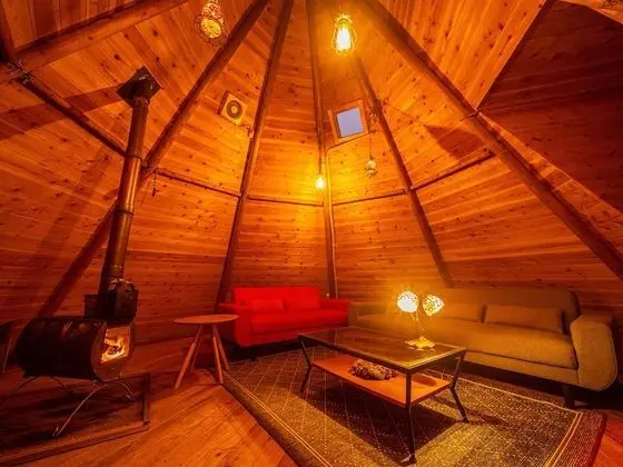 Kulübe (with Teepee, from age 7 years old)