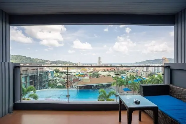 Deluxe Oda, Balkon, Deniz Manzaralı