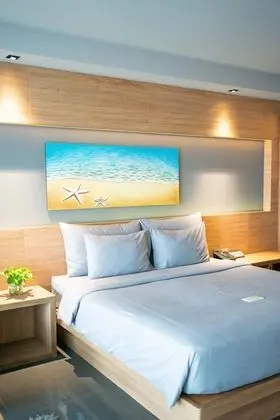 Deluxe Sea View Pool Access Room