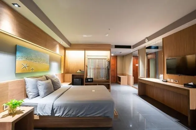 Deluxe Sea View Pool Access Room