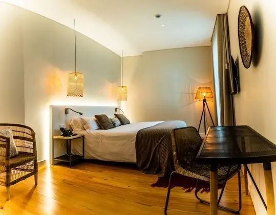 Tek Büyük veya İki Ayrı Yataklı Oda, Resort Manzaralı