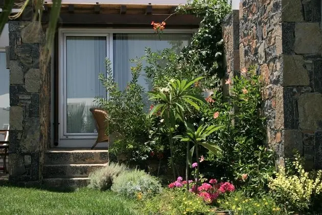 Bungalov Garden View