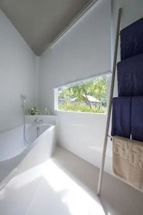 Deluxe Bungalow (Adults Only)
