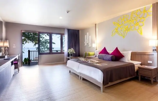 Deluxe Bungalow, Beachfront (Adults Only)