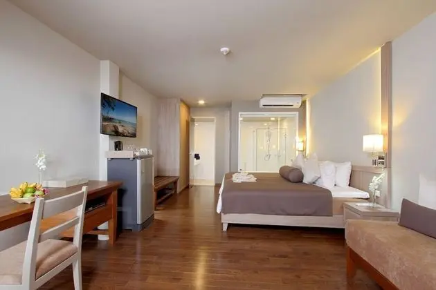Deluxe Bungalow, Beachfront (Adults Only)
