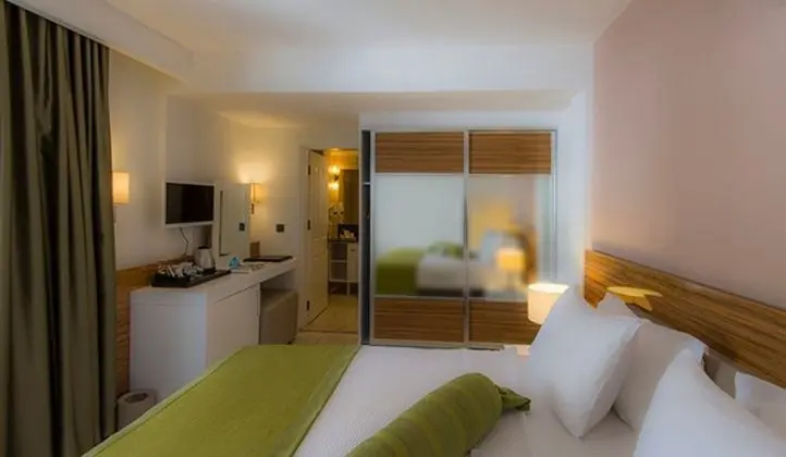 https://imagessl.etstur.com/files/images/hotelImages/test/TR/51165/l/CCB_7210.jpg