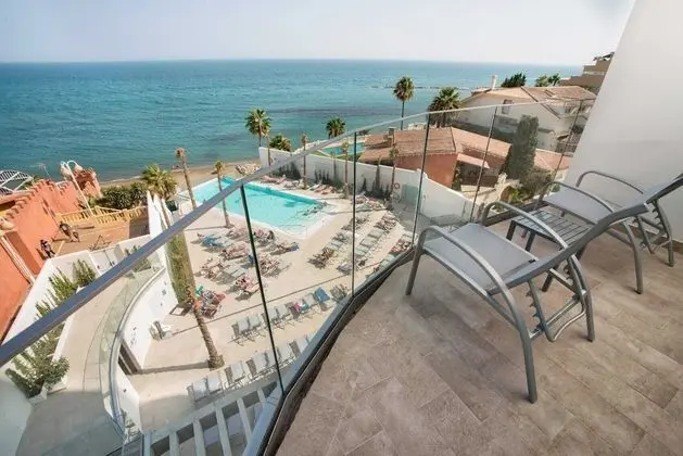 Sea View Double Room Grand Corner Terrace (2 Adults)