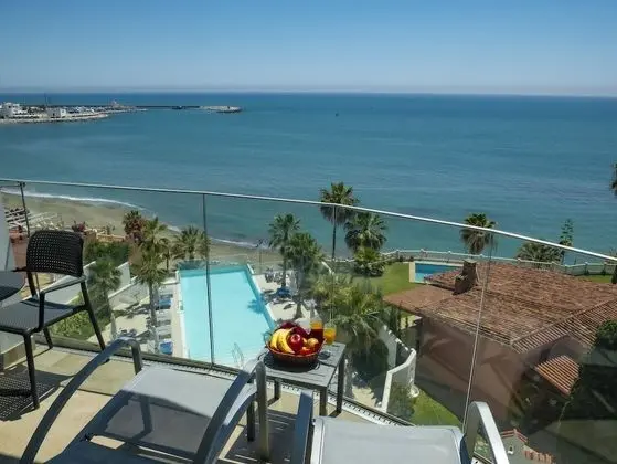 Sea View Double Room Grand Corner Terrace (2 Adults)