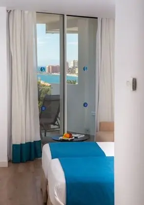 Superior Tek Kişilik Oda, Kısmi Deniz Manzaralı