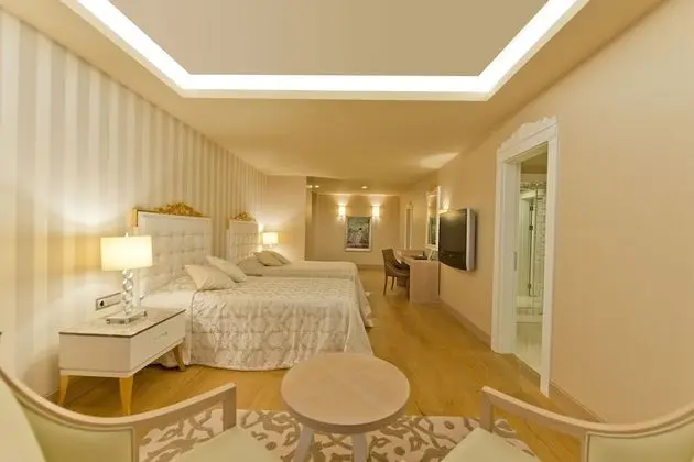Premium Suite (Jacuzzi)