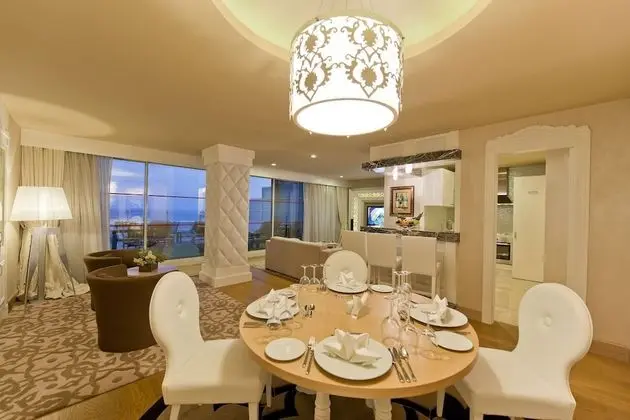 Premium Suite (Jacuzzi)