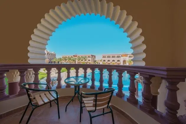 Family Suite Pool View