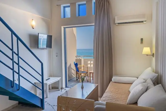 Family Maisonette with Sea View