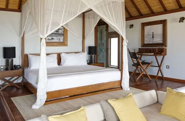 Luxury Villa (Beach)