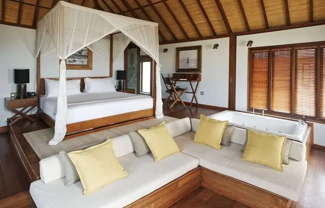 Luxury Villa (Beach)