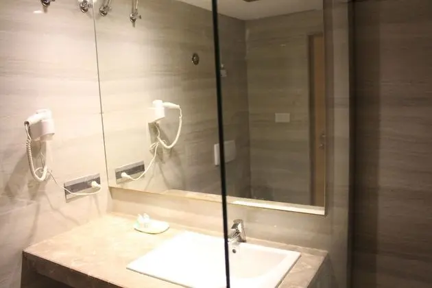 Luxury Tek Büyük Yataklı Oda, 1 Büyük (Queen) Boy Yatak
