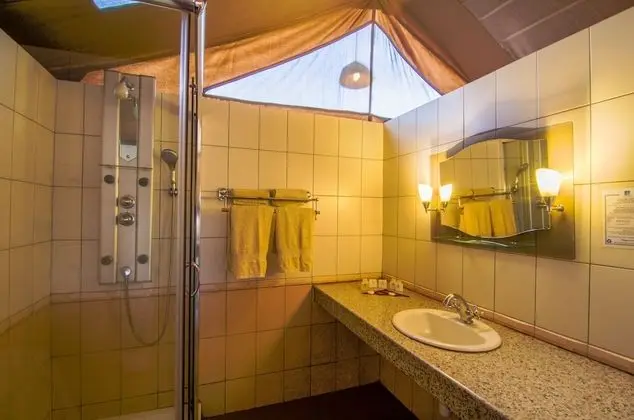 Standard Tek Büyük Yataklı Oda, Bahçe Manzaralı