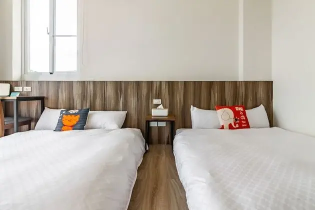 Dört Kişilik Oda, Balkon, Bahçe Manzaralı