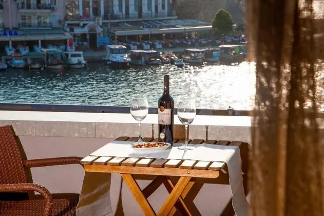Suite, Deniz Manzaralı, Teraslı