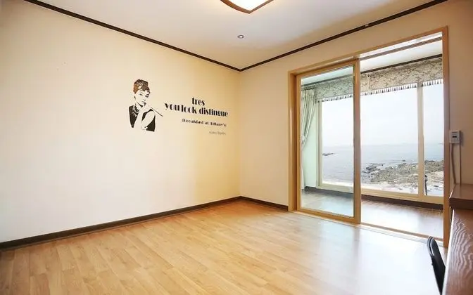 Oda (Korean room ocean view)