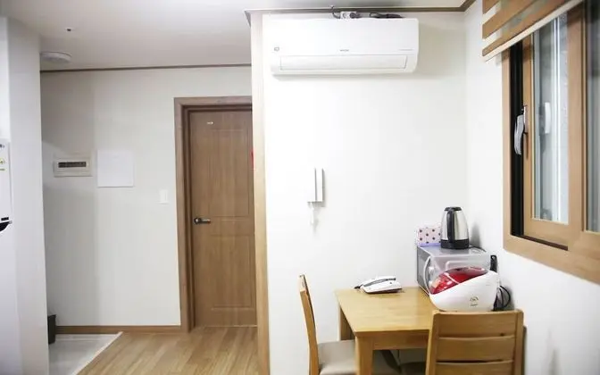 Oda (Sleeping room - parking available (15)
