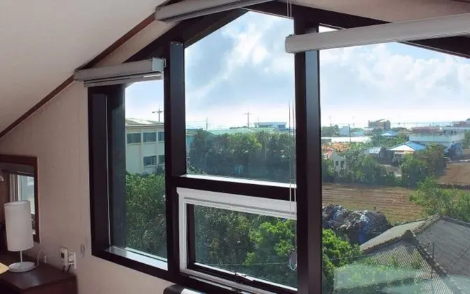 Oda (2nd Floor Room (Ocean View Duplex))